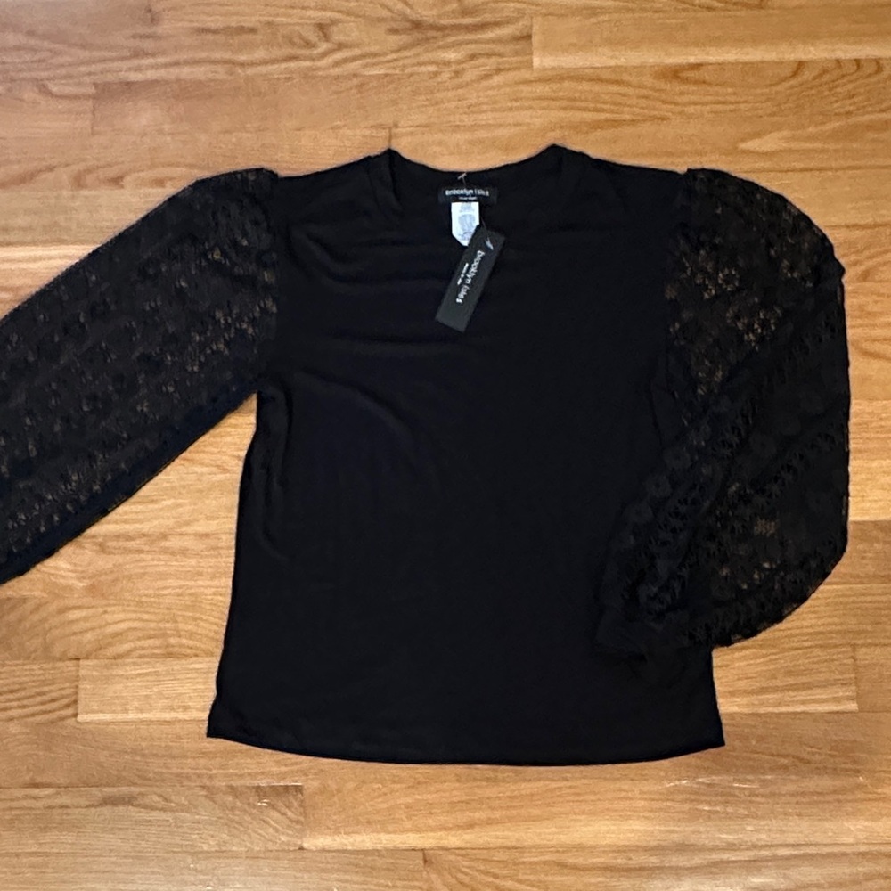 Black Lace Sleeve Top